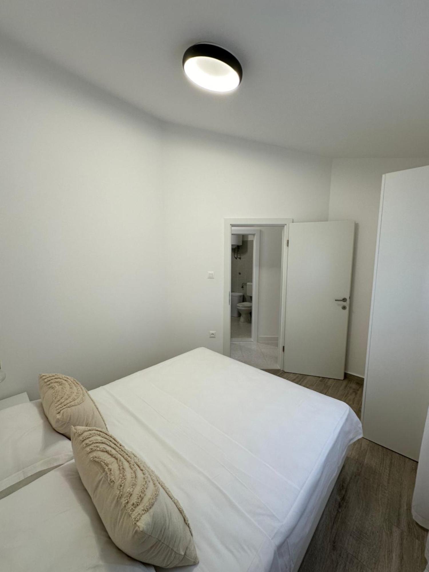 Deluxe Apartments Kate Makarska Exterior photo